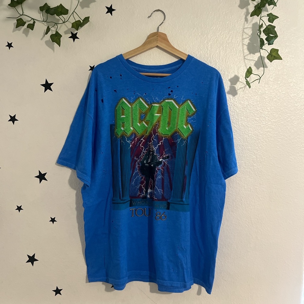 s/m acdc urban outfitters oversized graphic